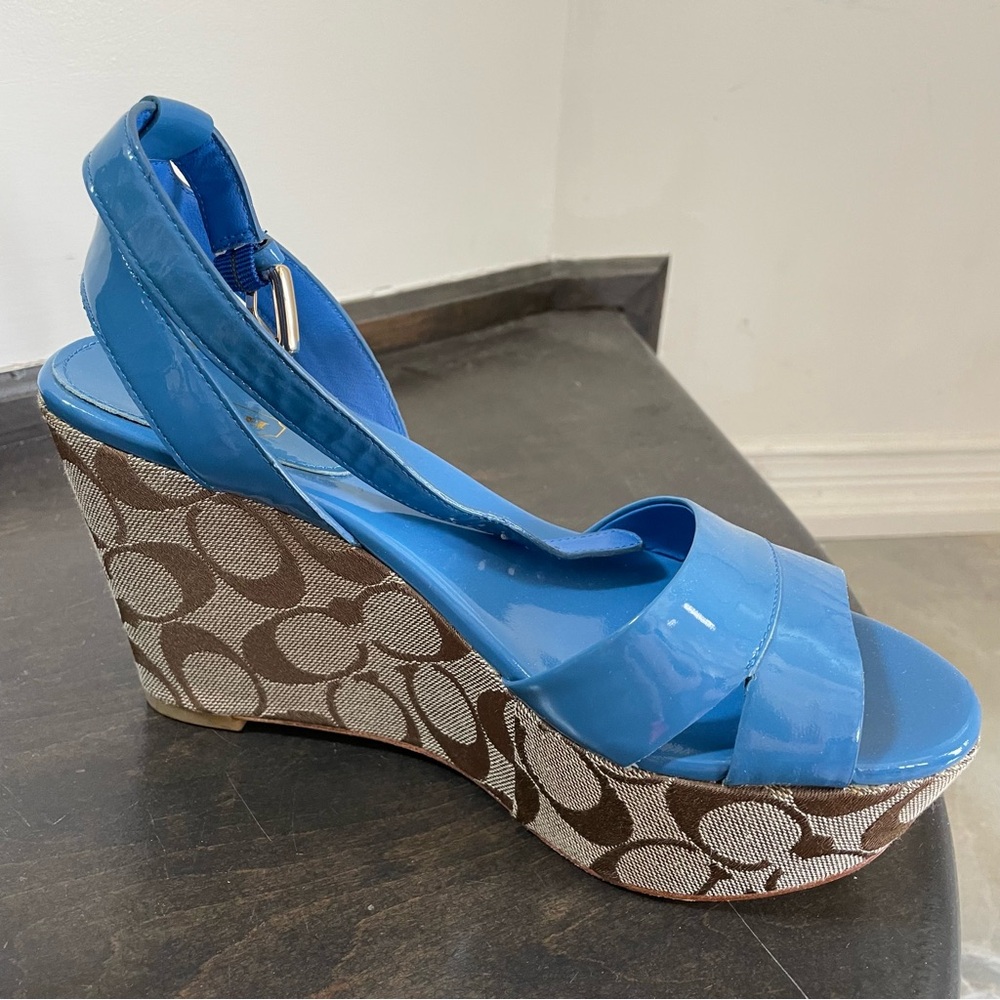 Coach Blue and Tan logo Wedge Sandals - Picture 4 of 12